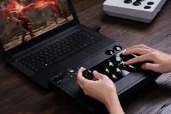 Arcade Stick 2.4G/USB pour Xbox Series X/S, Xbox One et Windows - Edition Noire / Black Edition^8Bitdo Sale