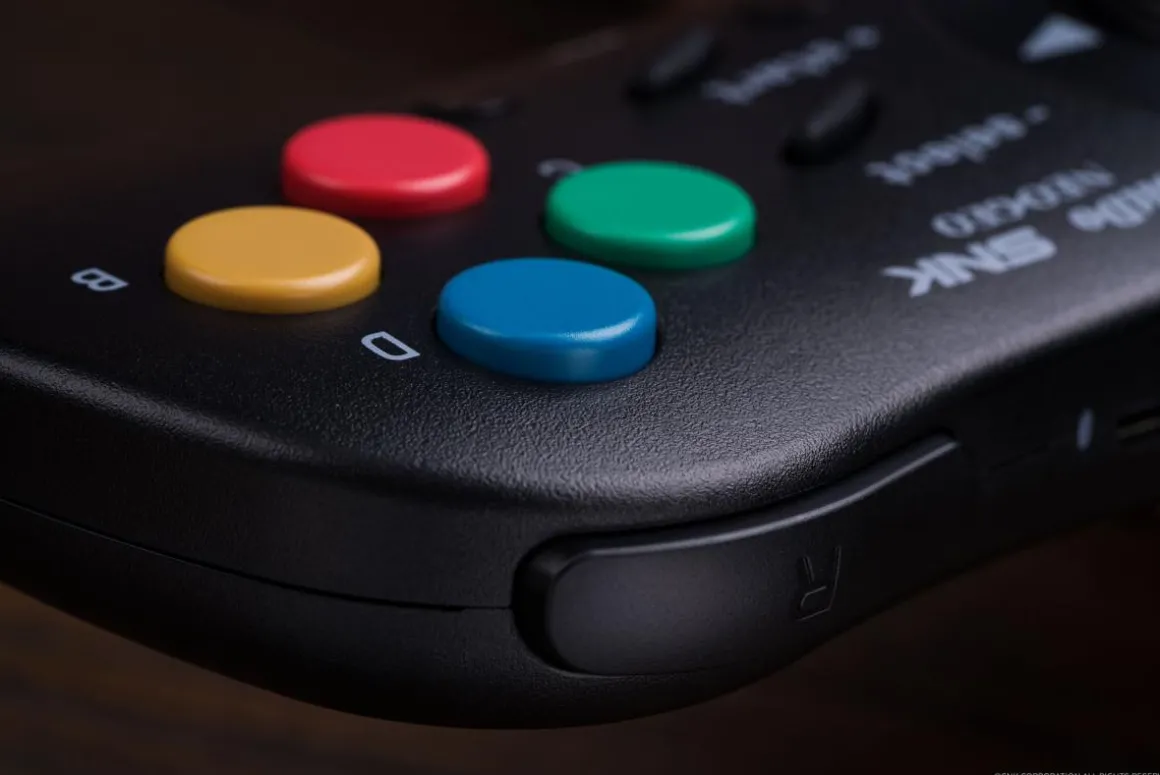 Manette Bluetooth Style SNK Neo Geo - compatible PC Windows, Android/Neo Geo Mini - Noire^8Bitdo Best