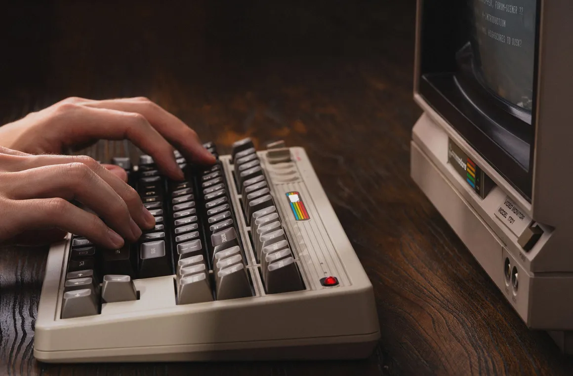 Retro Mechanical Keyboard C64 Edition^8Bitdo Discount